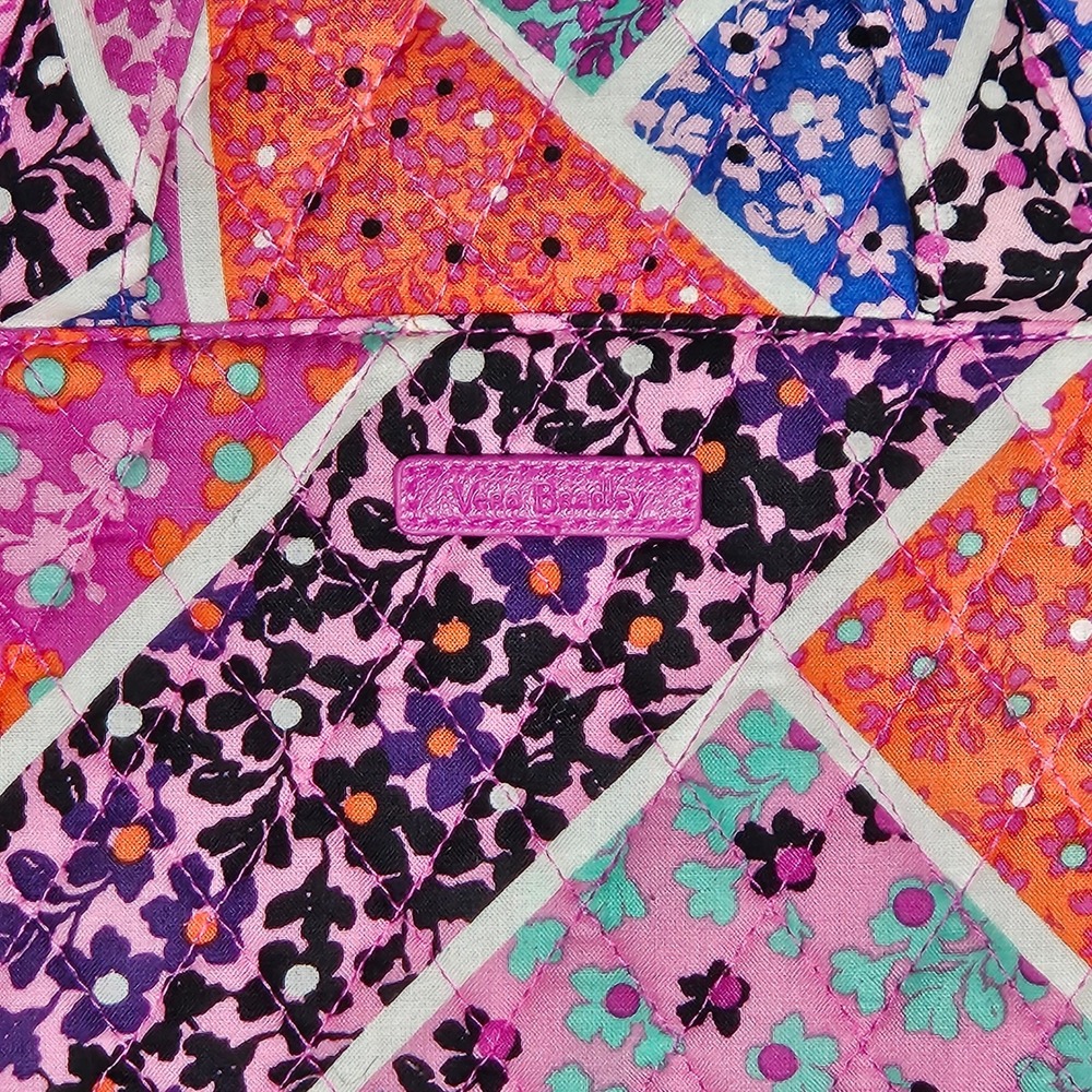 Vera Bradley Hanging Travel Organizer Quilted Floral Patchwork Pink Purple Bag - Picture 4 of 8